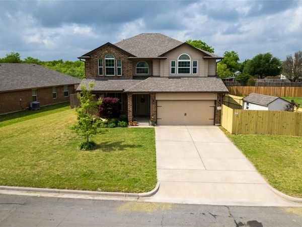 10008 Iron Horse Trail , Waco, TX 76708