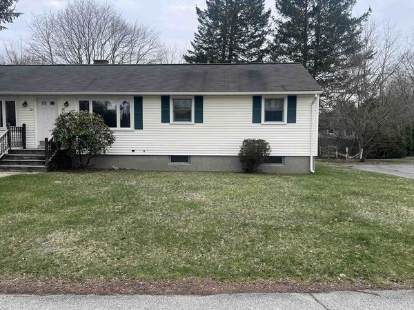 12 Saran Ave, Unit 12, Bedford, MA 01730