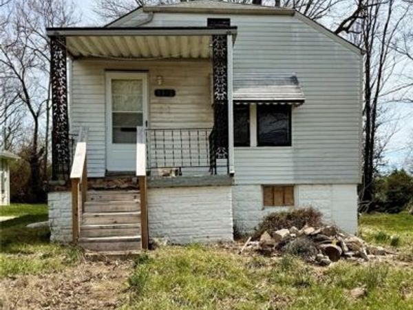 5346 Janet Avenue , St Louis, MO 63136