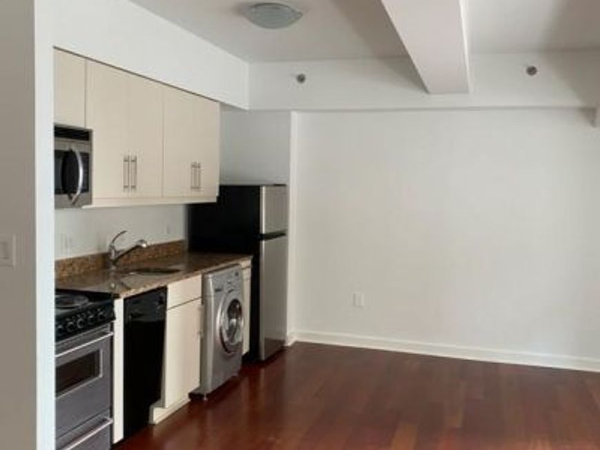 219 29 S 18th Street, Unit 612, Philadelphia, PA 19103 Main Photo