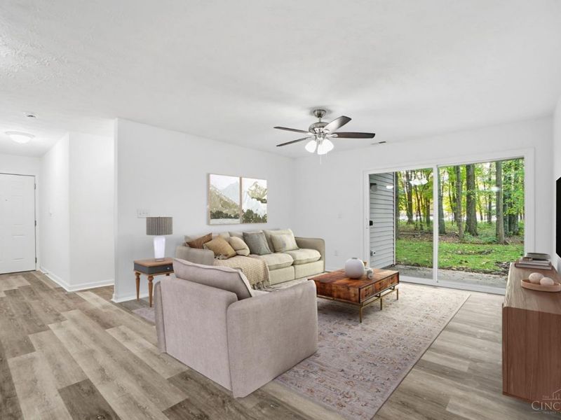 220 Carrington Place, Unit 104, Loveland, OH 45140 Photo 7