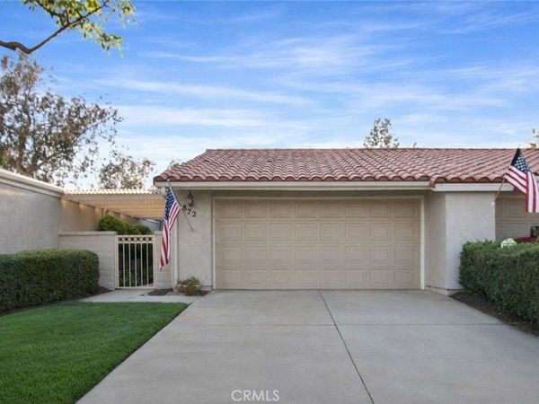 872 Pebble Beach, Upland, CA 91784