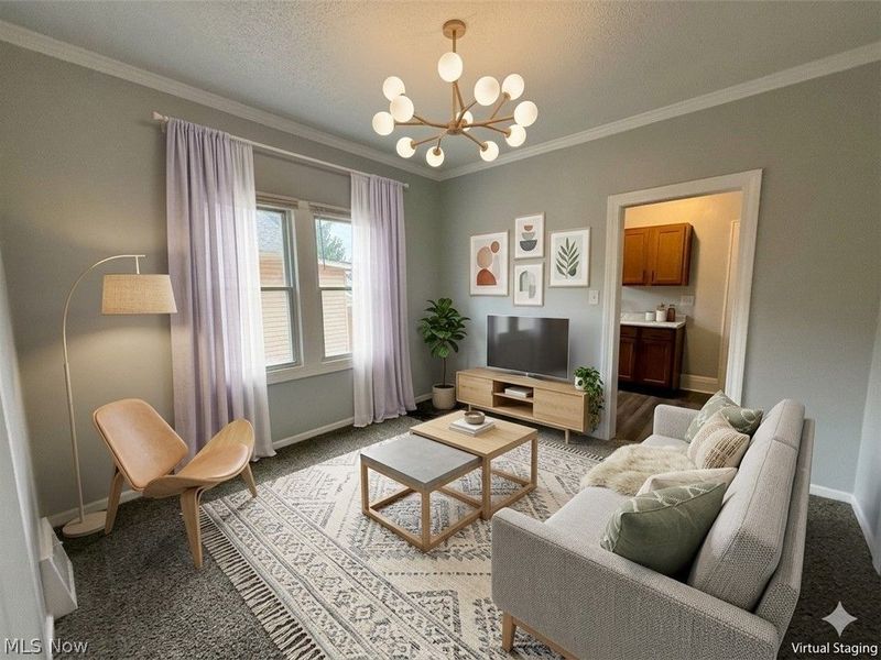 810 Thayer Street, Akron, OH 44310 Photo 3