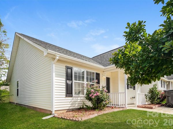 3715 Silver Ore Lane , Charlotte, NC 28216