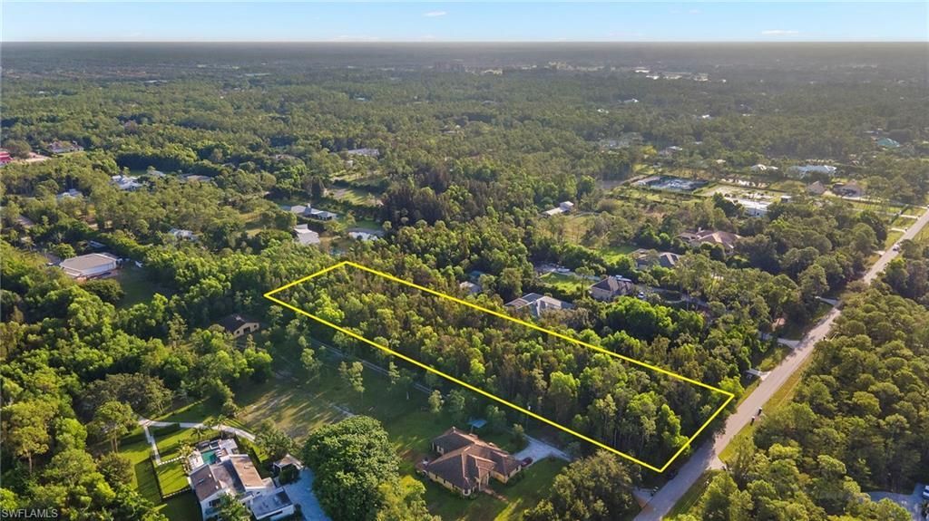 6991 Bottlebrush Ln , Naples, FL 34109 Photo