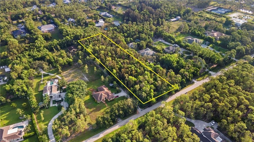 6991 Bottlebrush Ln , Naples, FL 34109 Photo