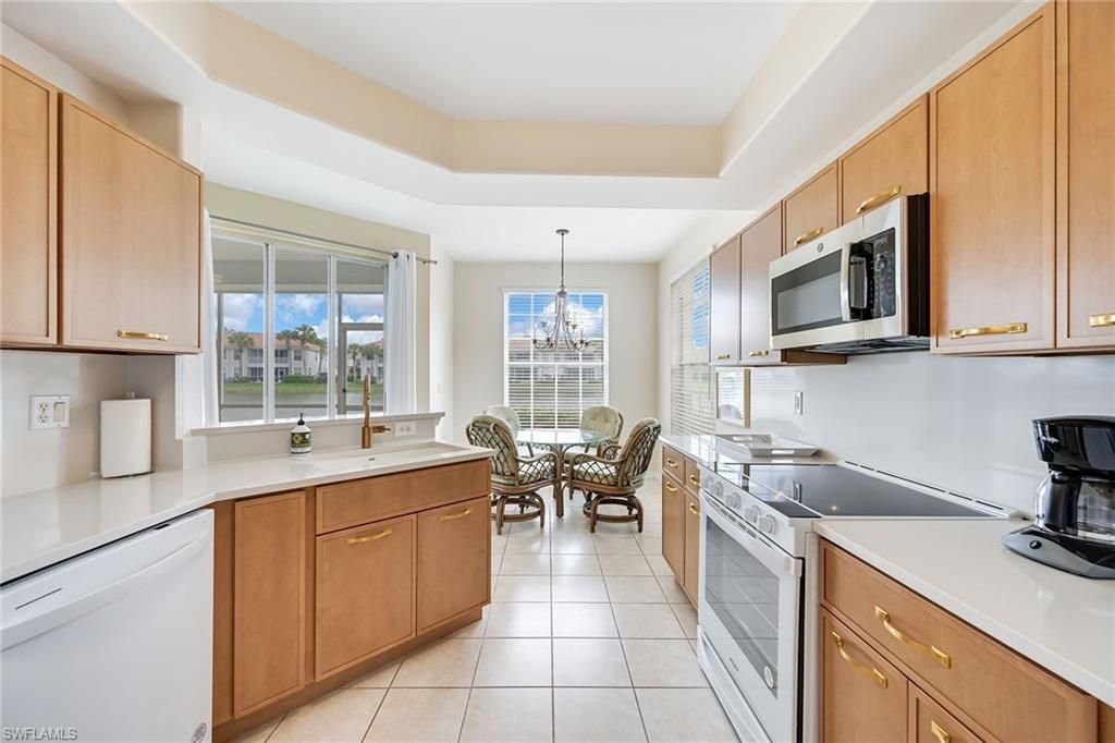 2230 Arielle Dr, Unit 1902, Naples, FL 34109 Photo