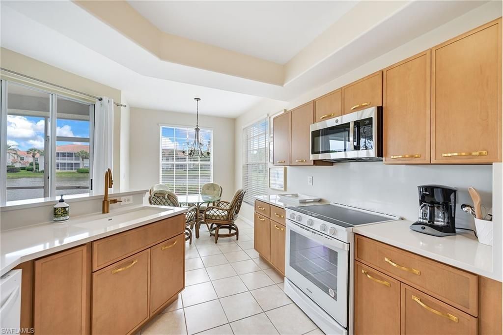 2230 Arielle Dr, Unit 1902, Naples, FL 34109 Photo