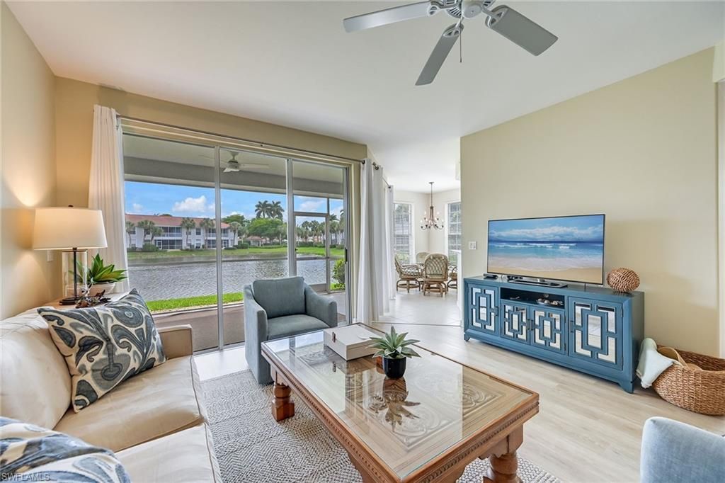 2230 Arielle Dr, Unit 1902, Naples, FL 34109 Photo