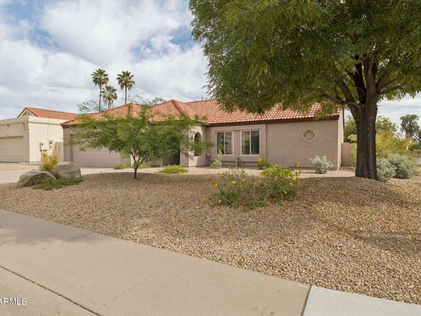 9003 E WINDROSE Drive, Scottsdale, AZ 85260