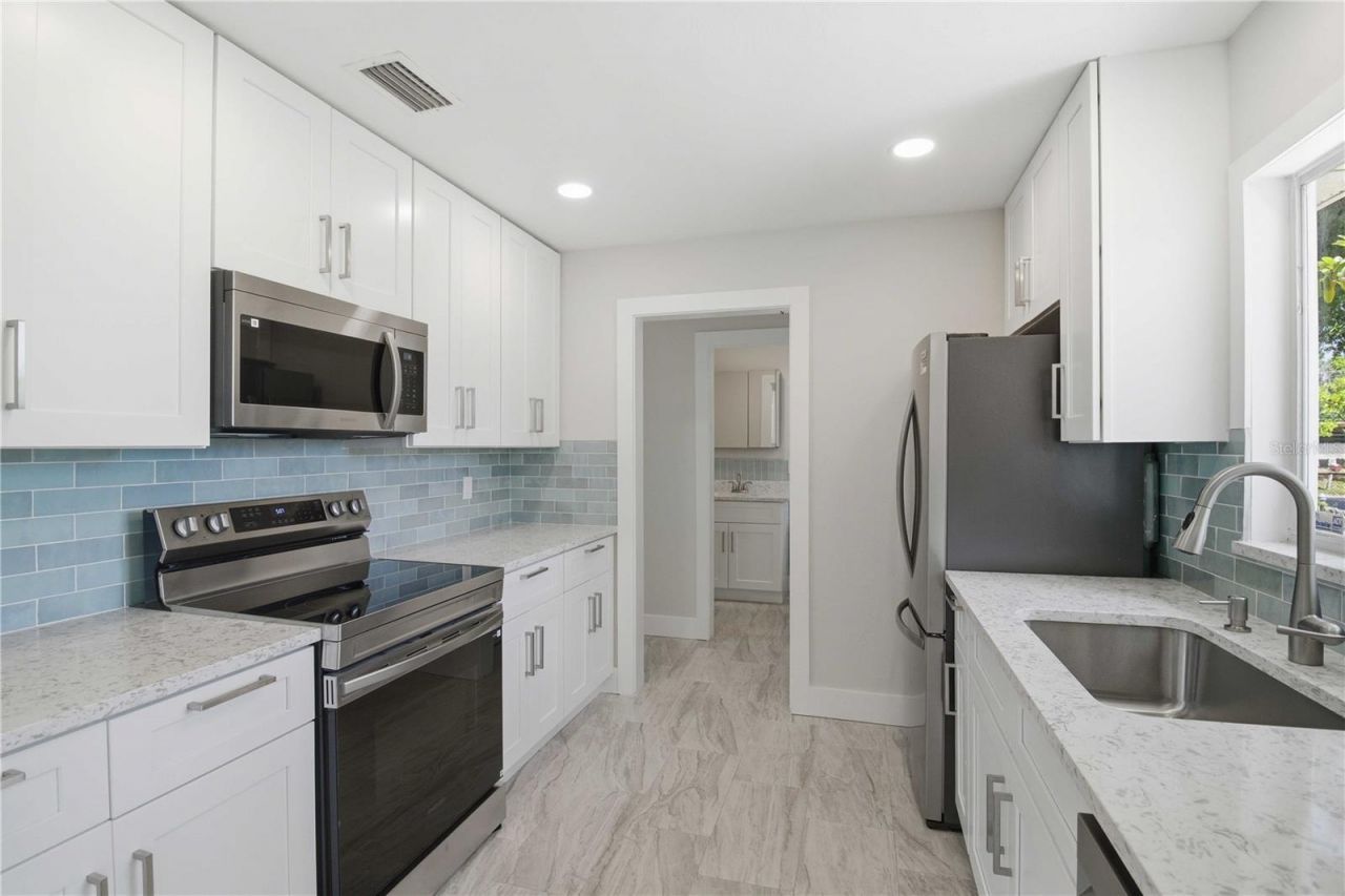 2816 Michigan Street, Sarasota, FL 34237 Photo