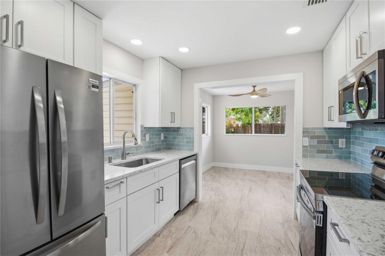 2816 Michigan Street, Sarasota, FL 34237 Photo