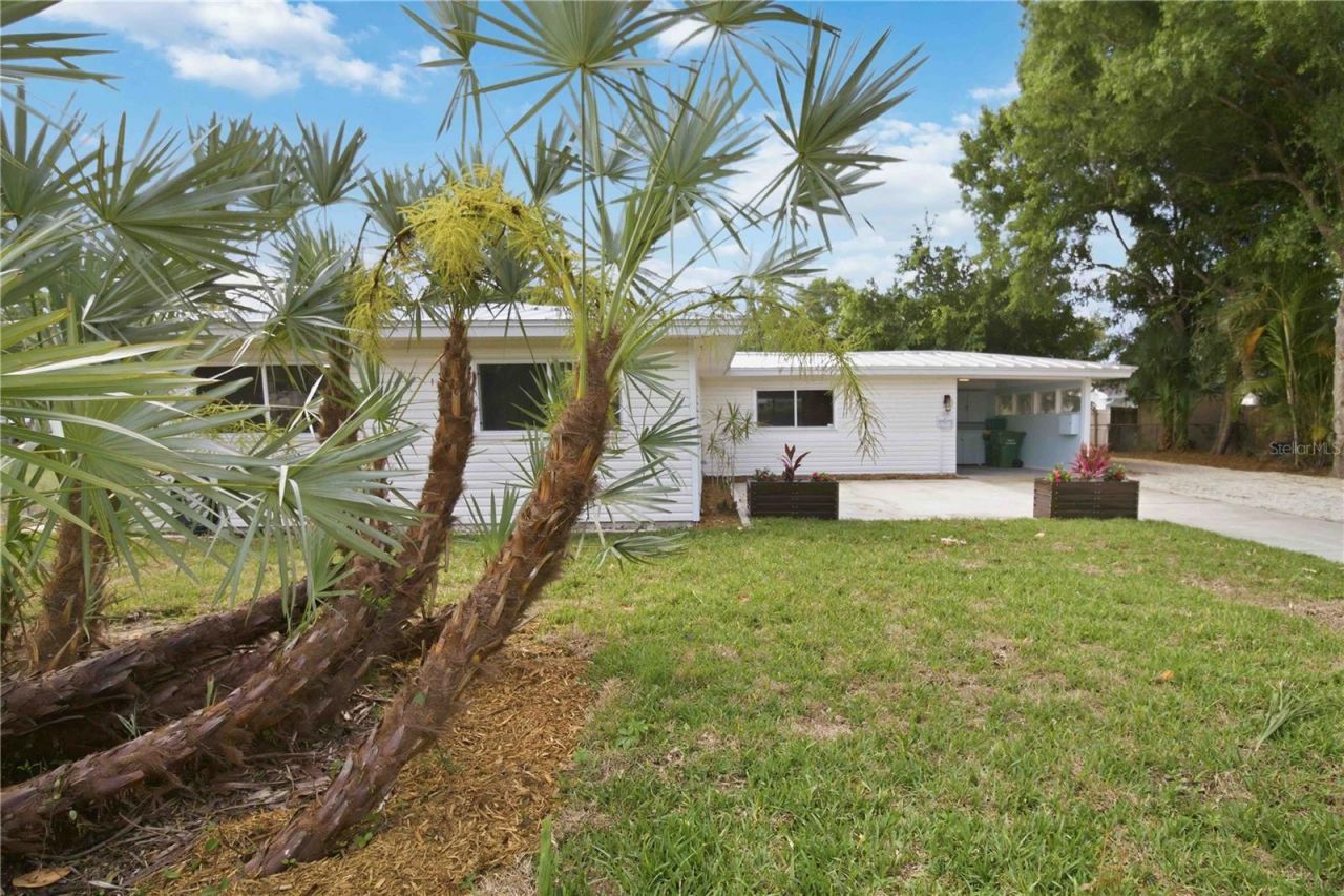 2816 Michigan Street , Sarasota, FL 34237 Photo