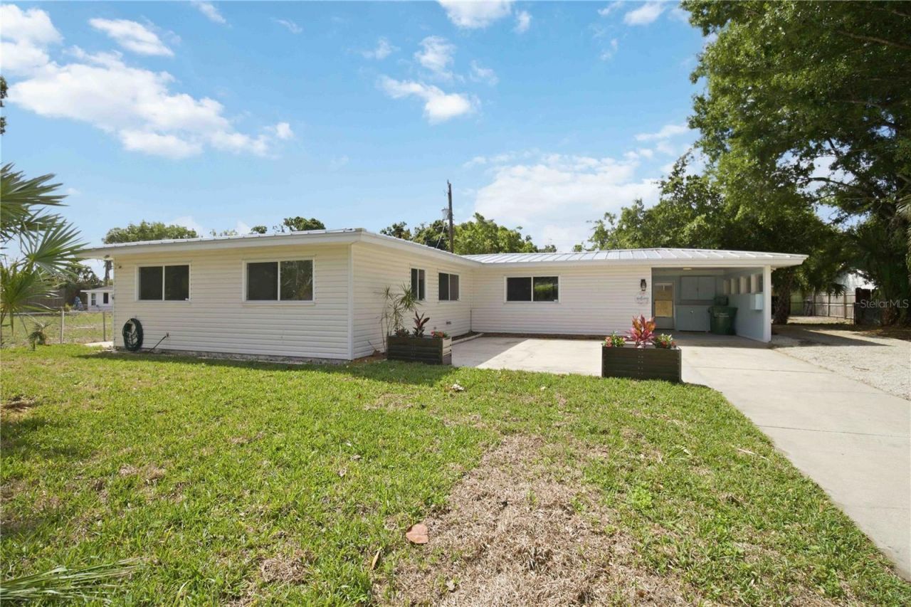 2816 Michigan Street, Sarasota, FL 34237 Photo