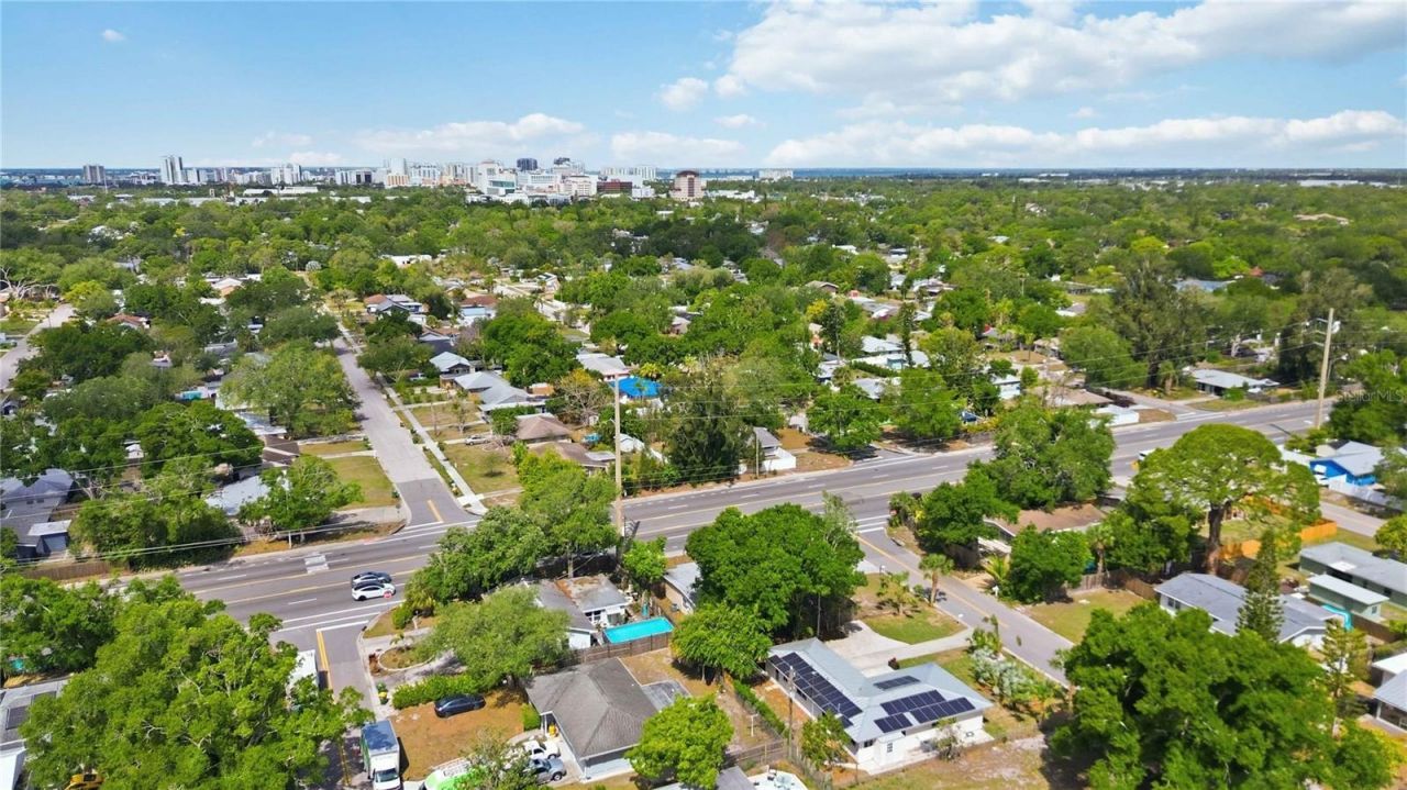 2816 Michigan Street , Sarasota, FL 34237 Photo