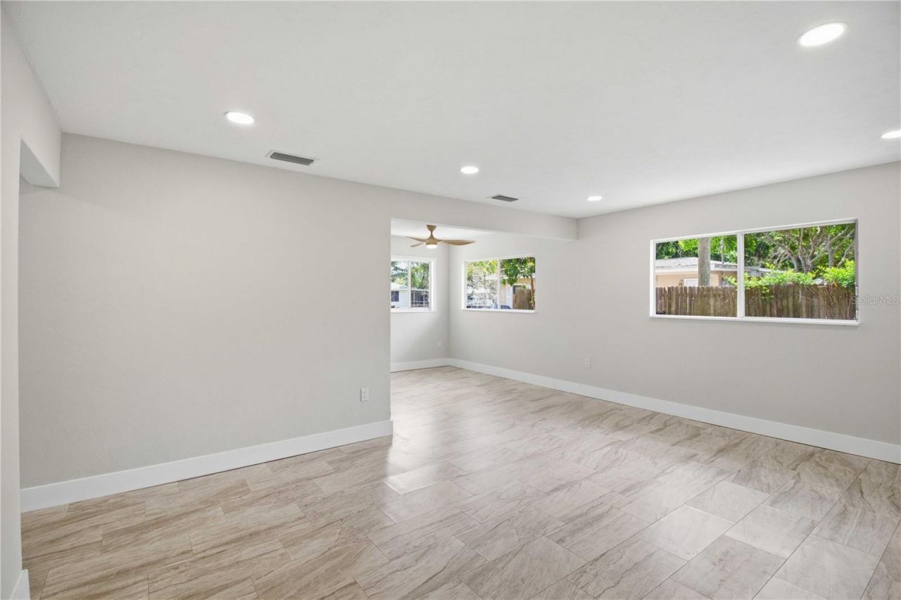 2816 Michigan Street, Sarasota, FL 34237 Photo