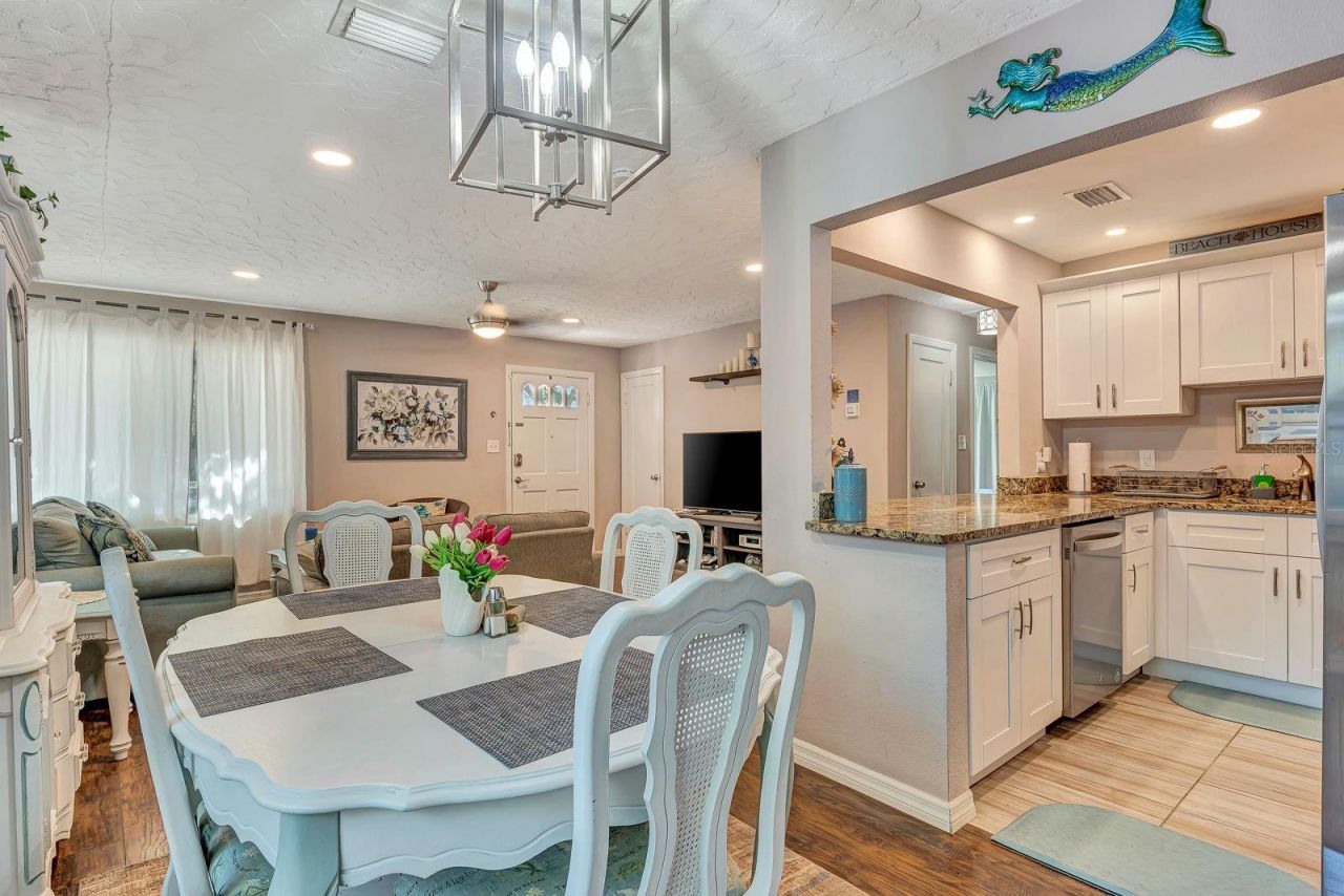 710 31st Street W, Bradenton, FL 34205 Photo