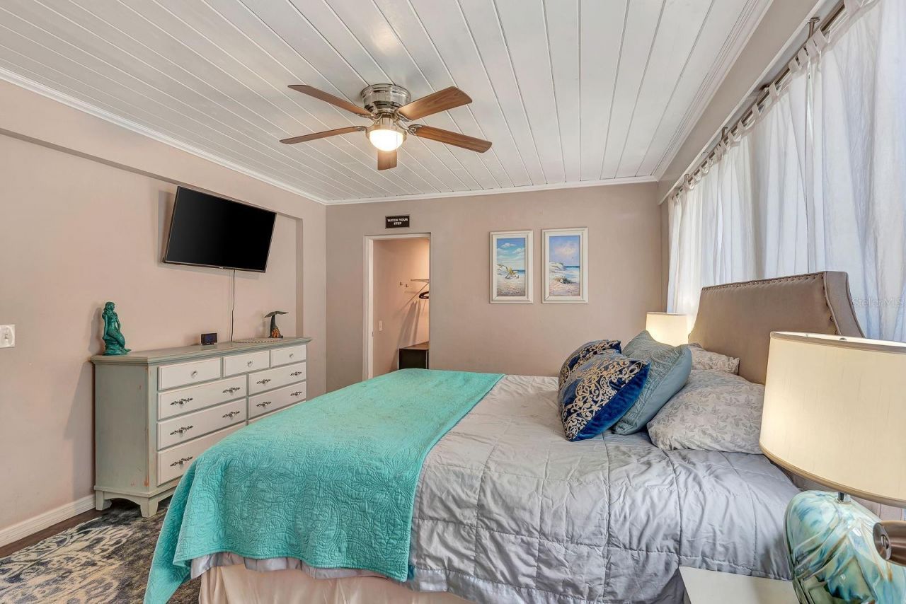 710 31st Street W, Bradenton, FL 34205 Photo