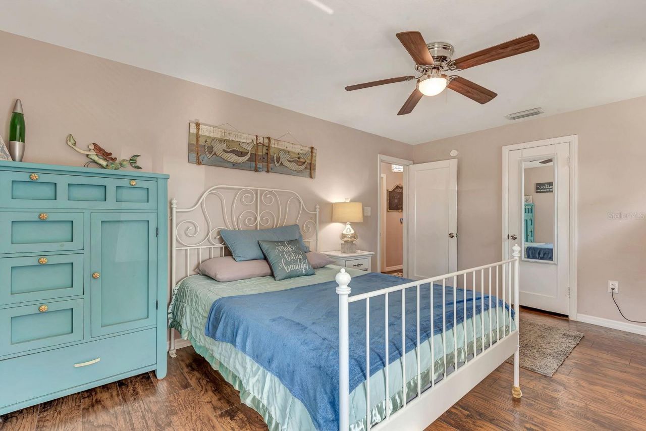 710 31st Street W, Bradenton, FL 34205 Photo