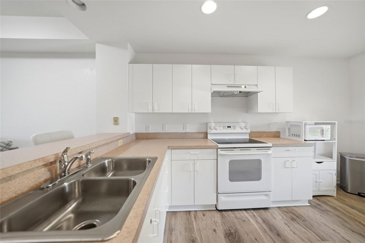 1295 Saxony Circle , Unit 2103, Punta Gorda, FL 33983 Photo