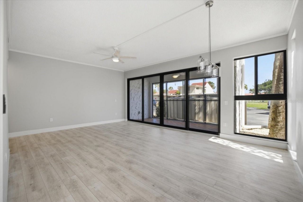 500 Park Boulevard S, Unit 106, Venice, FL 34285 Photo