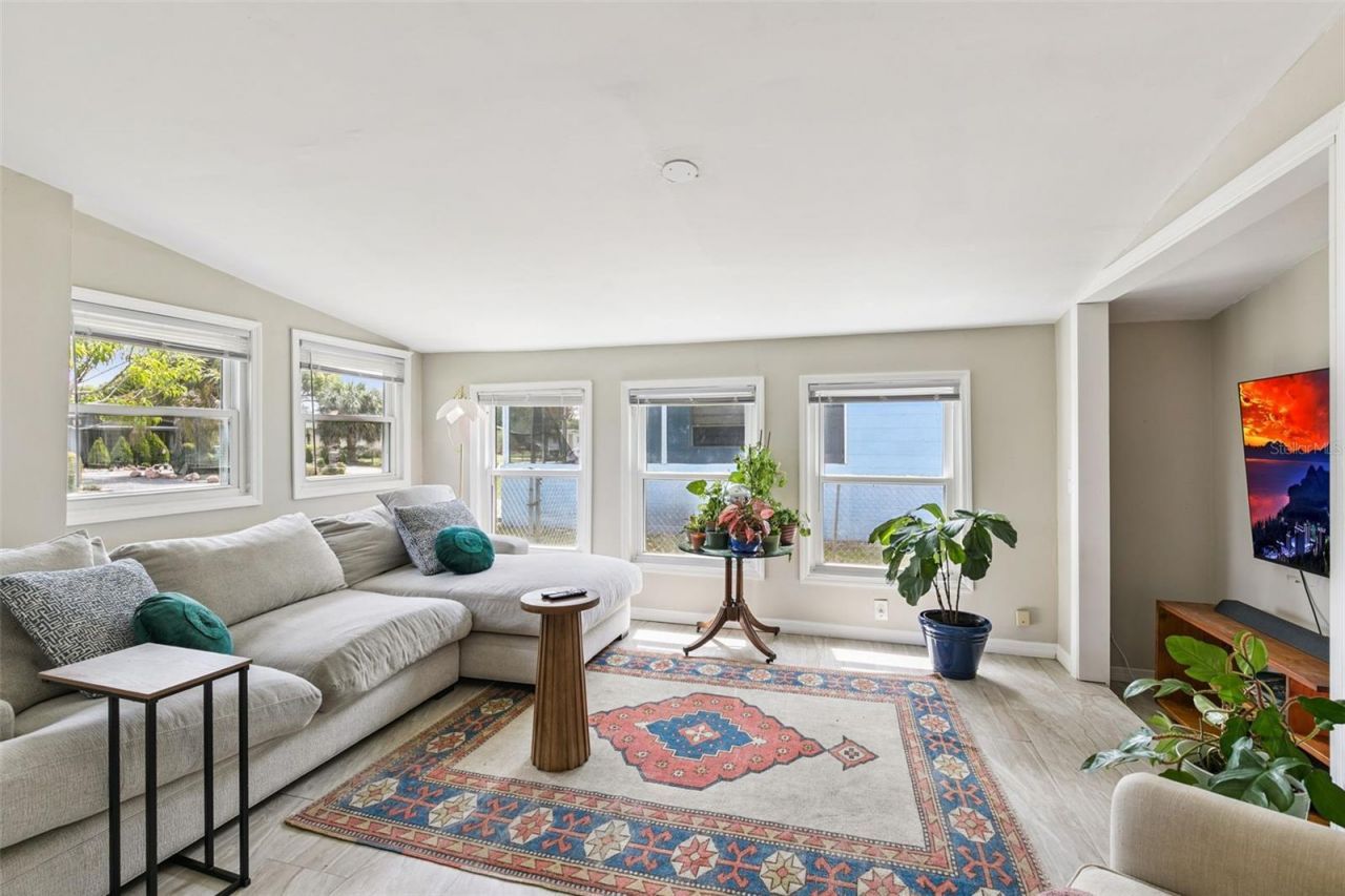 2732 Hertha Avenue, Orlando, FL 32826 Photo