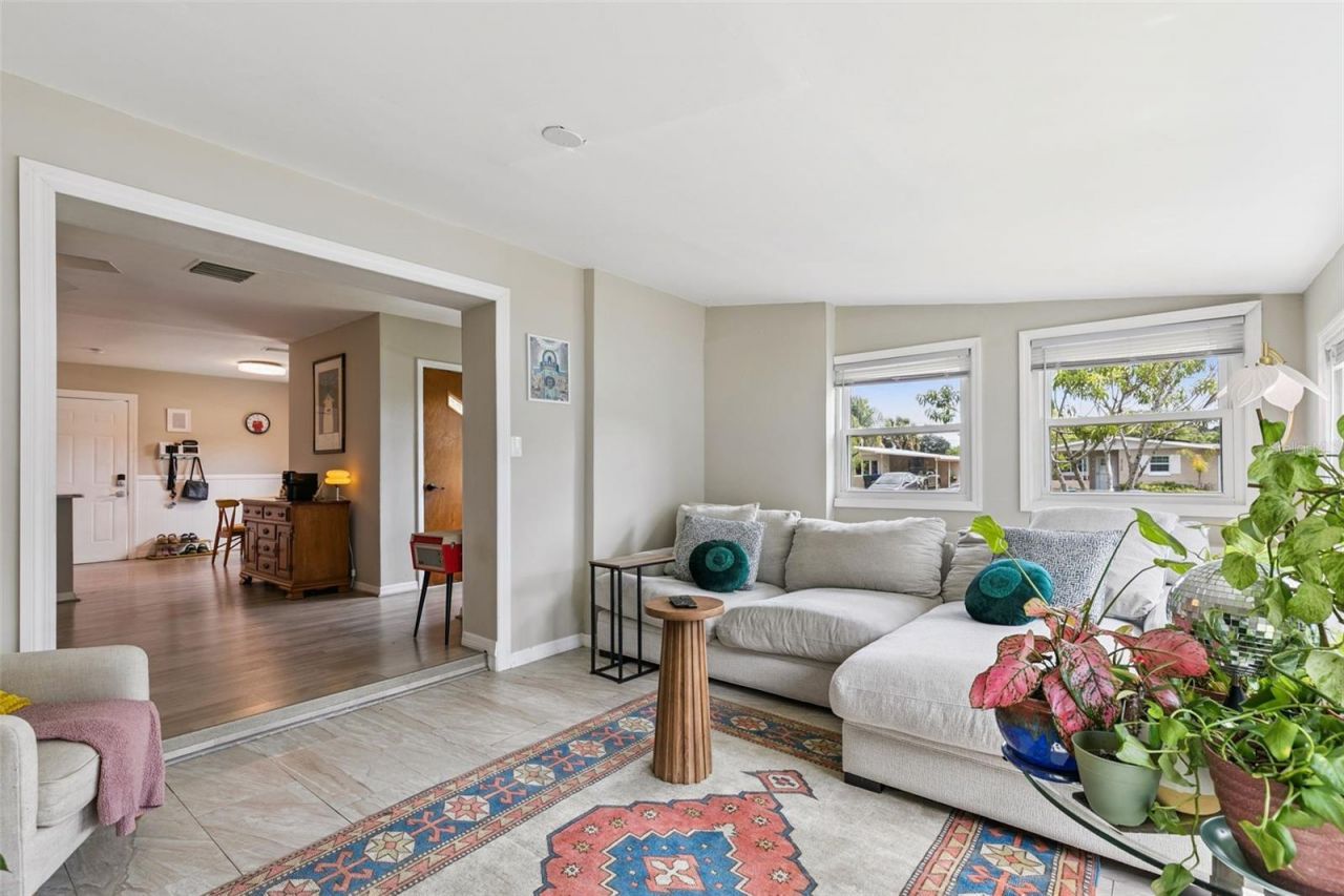 2732 Hertha Avenue, Orlando, FL 32826 Photo