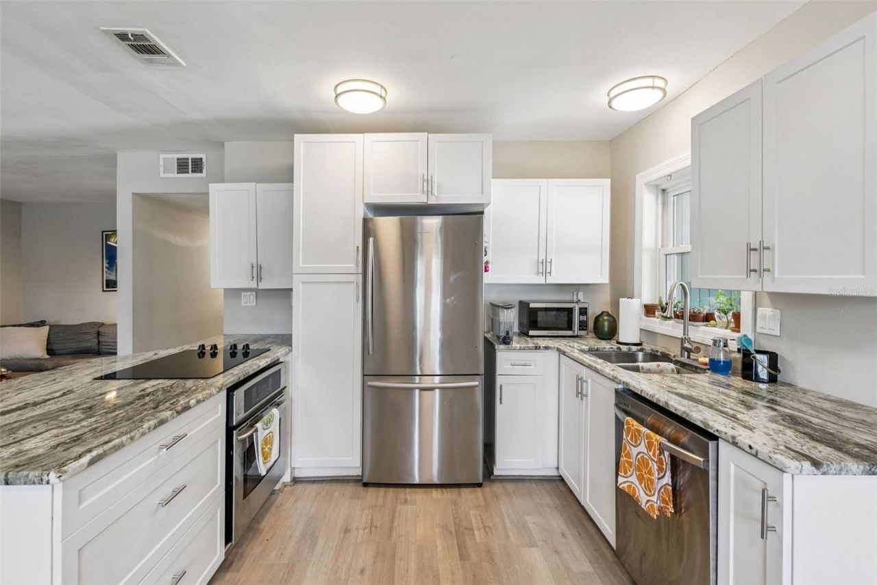 2732 Hertha Avenue, Orlando, FL 32826 Photo