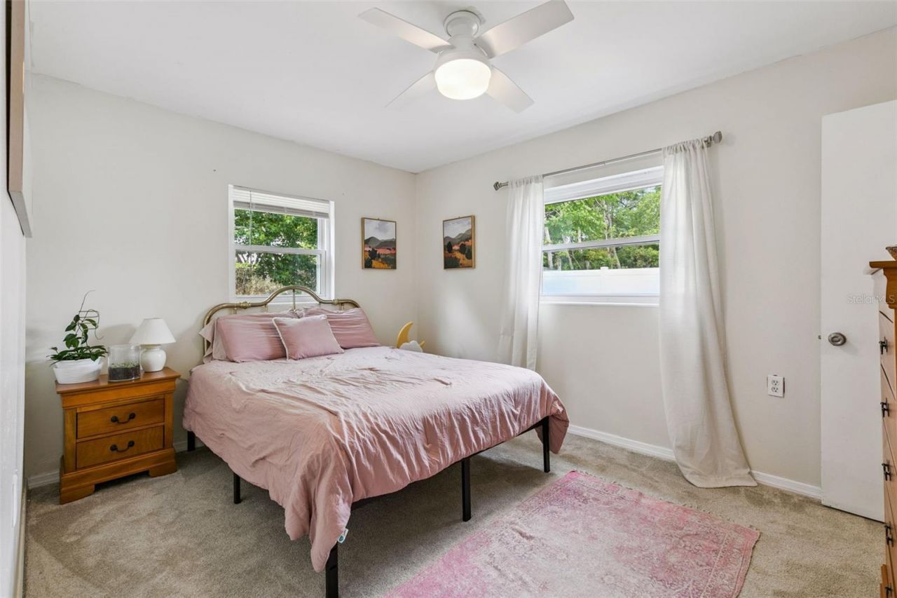 2732 Hertha Avenue, Orlando, FL 32826 Photo