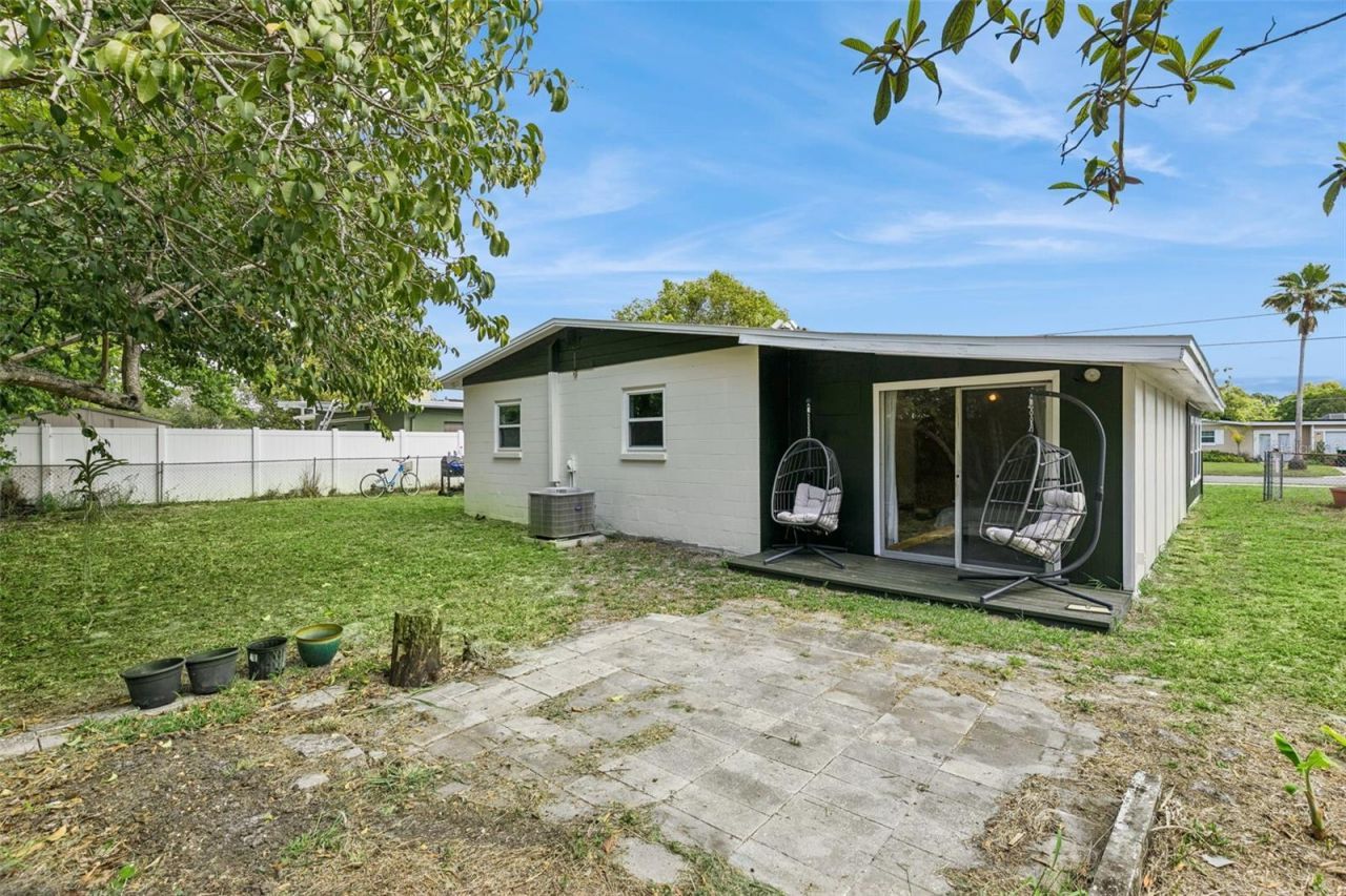 2732 Hertha Avenue, Orlando, FL 32826 Photo