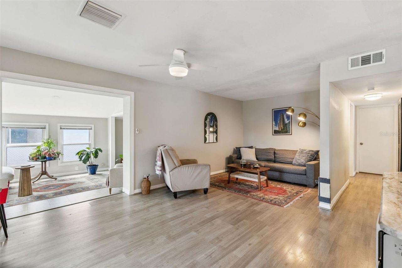 2732 Hertha Avenue, Orlando, FL 32826 Photo