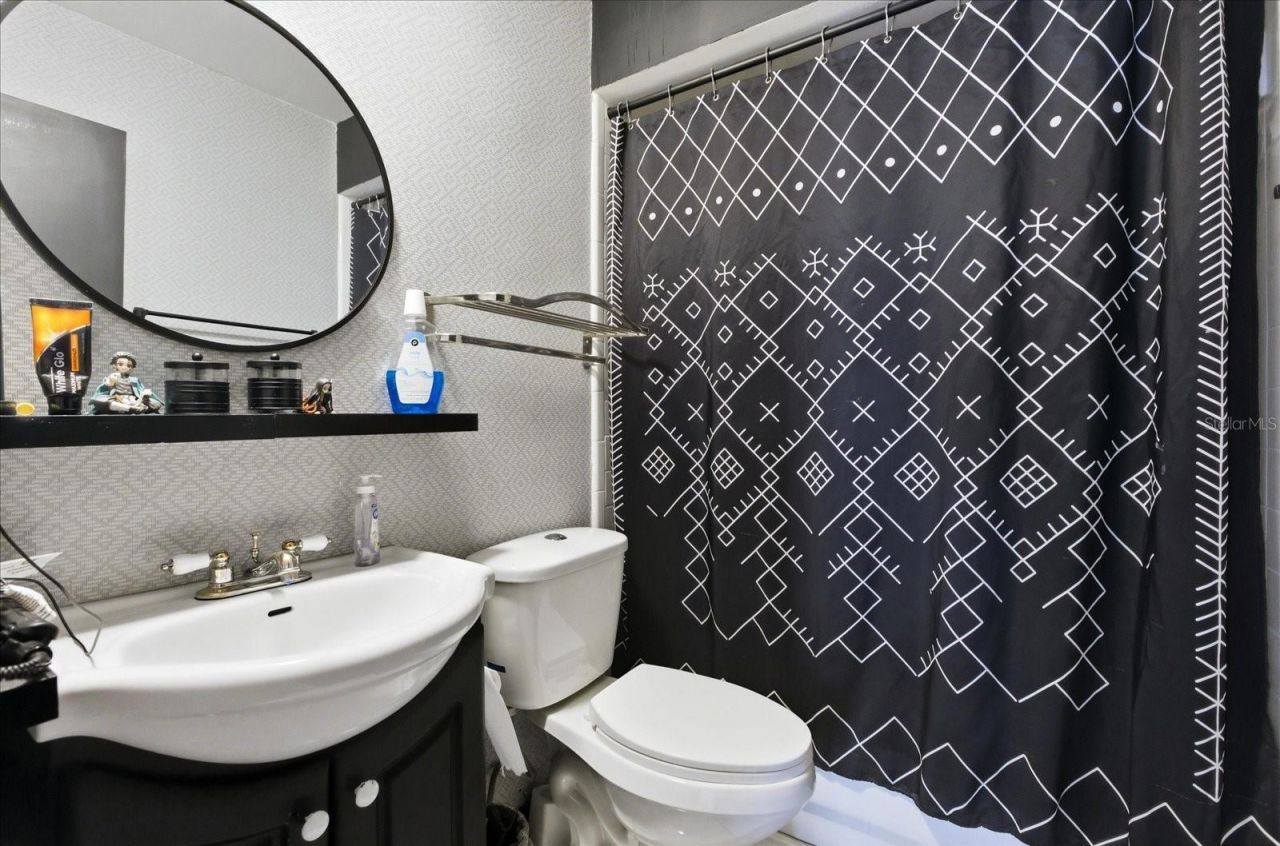 4623 Conway Gardens Road , Orlando, FL 32806 Photo