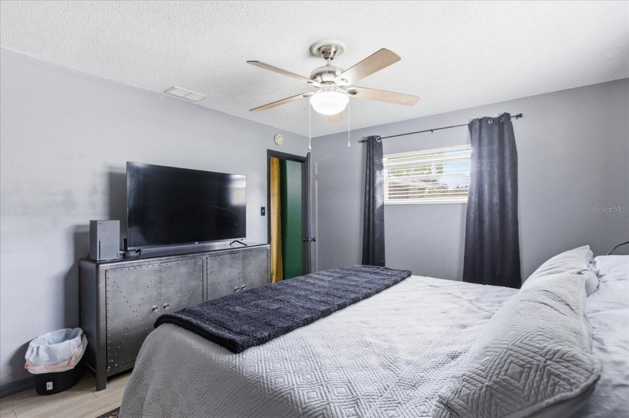 4623 Conway Gardens Road , Orlando, FL 32806 Photo