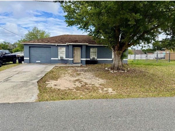 207 LILY PAD RD , EAGLE LAKE, FL 33839