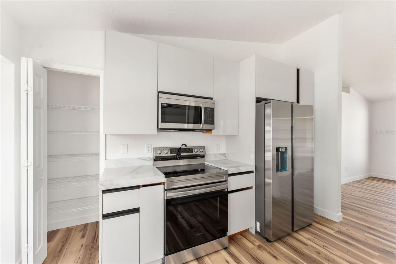 37 Fir Trail Drive , Ocala, FL 34472 Photo