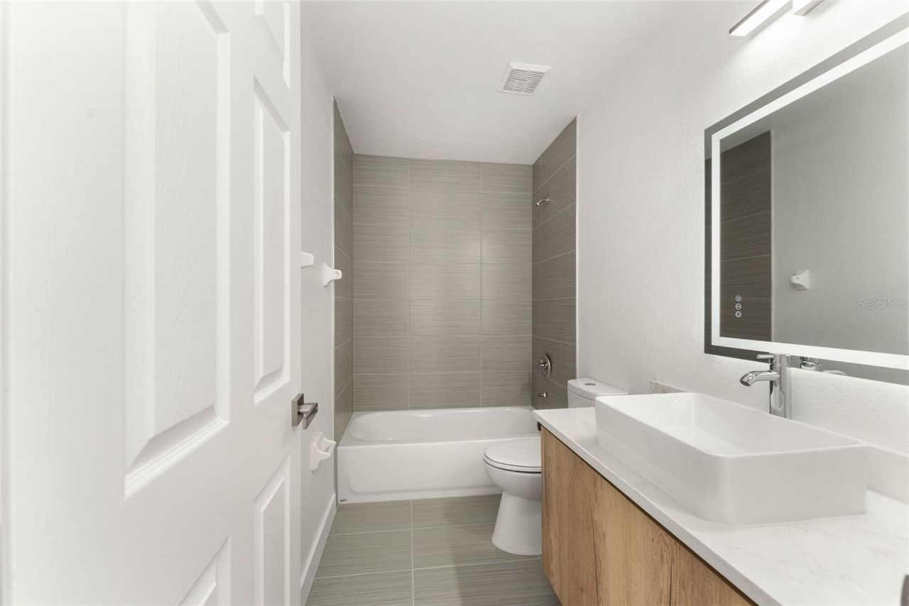 37 Fir Trail Drive , Ocala, FL 34472 Photo