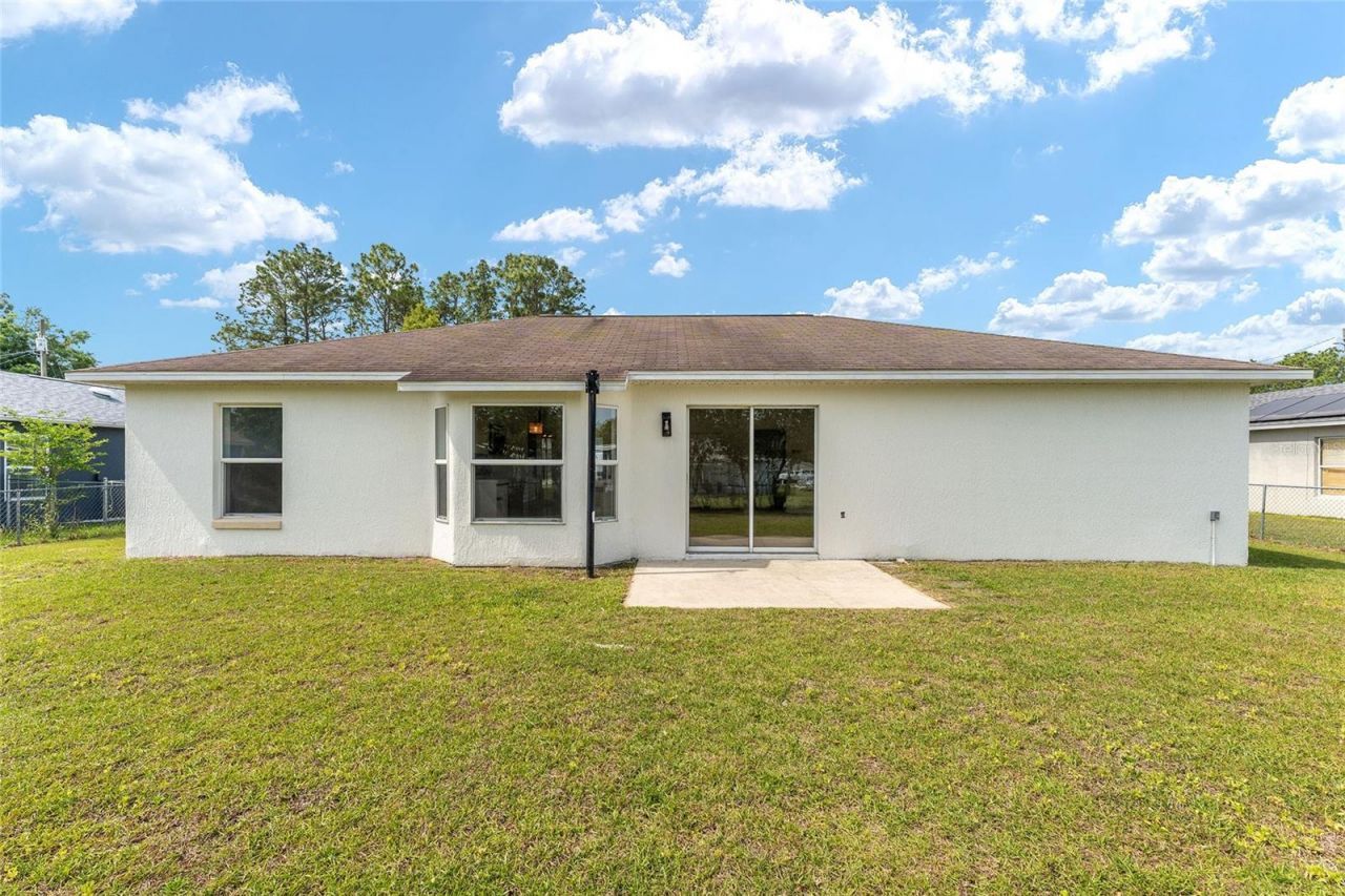 37 Fir Trail Drive , Ocala, FL 34472 Photo