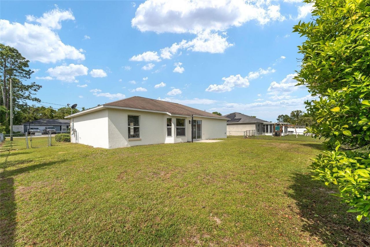 37 Fir Trail Drive , Ocala, FL 34472 Photo