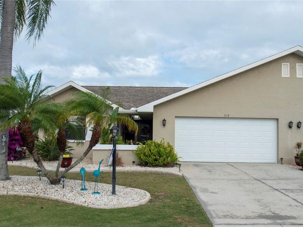 319 LINGER LANE , SUN CITY CENTER, FL 33573