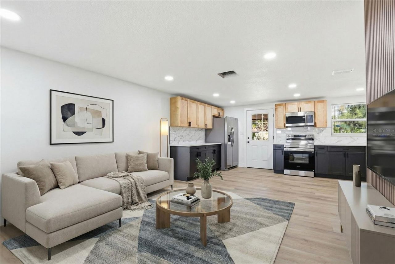 3207 Dodge Street , Tampa, FL 33605 Photo