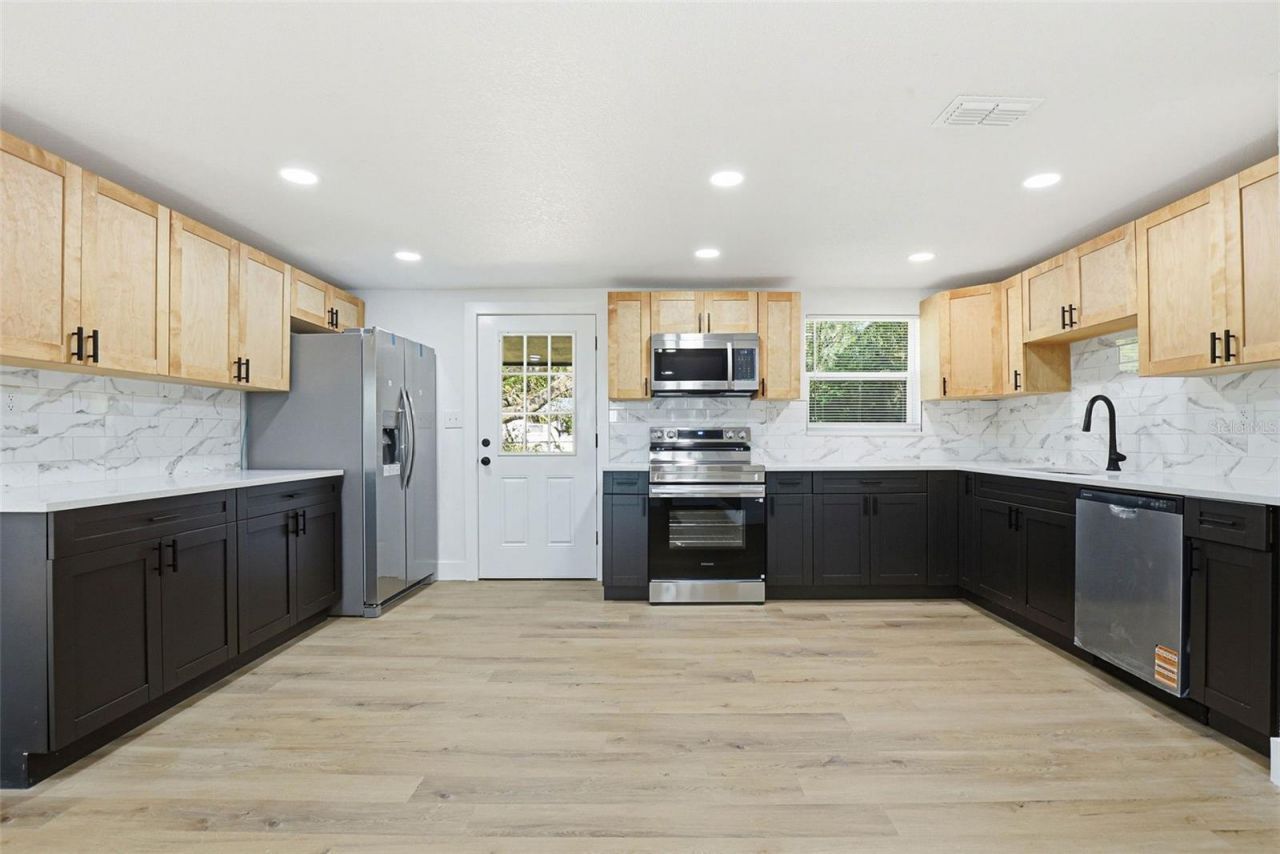 3207 Dodge Street , Tampa, FL 33605 Photo