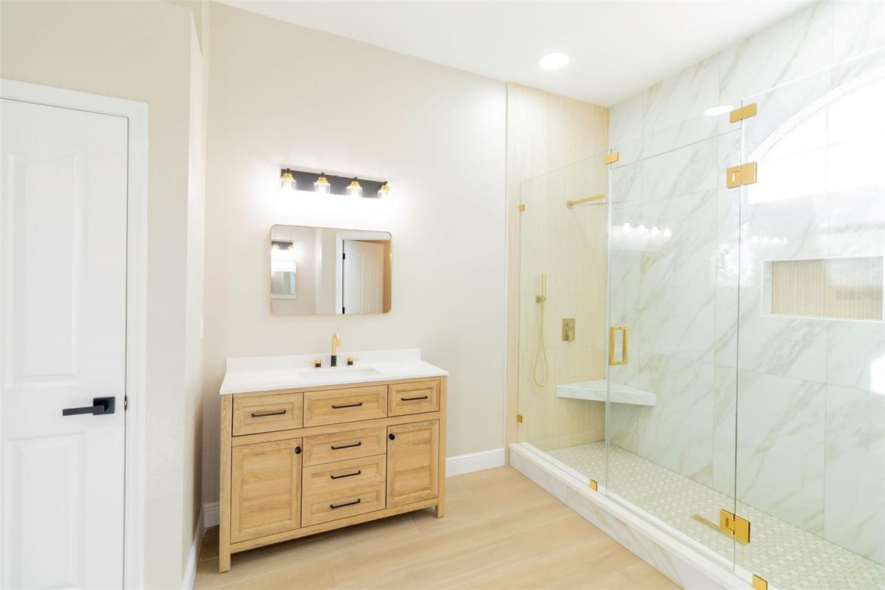 1637 Ledgestone Drive, Brandon, FL 33511 Photo