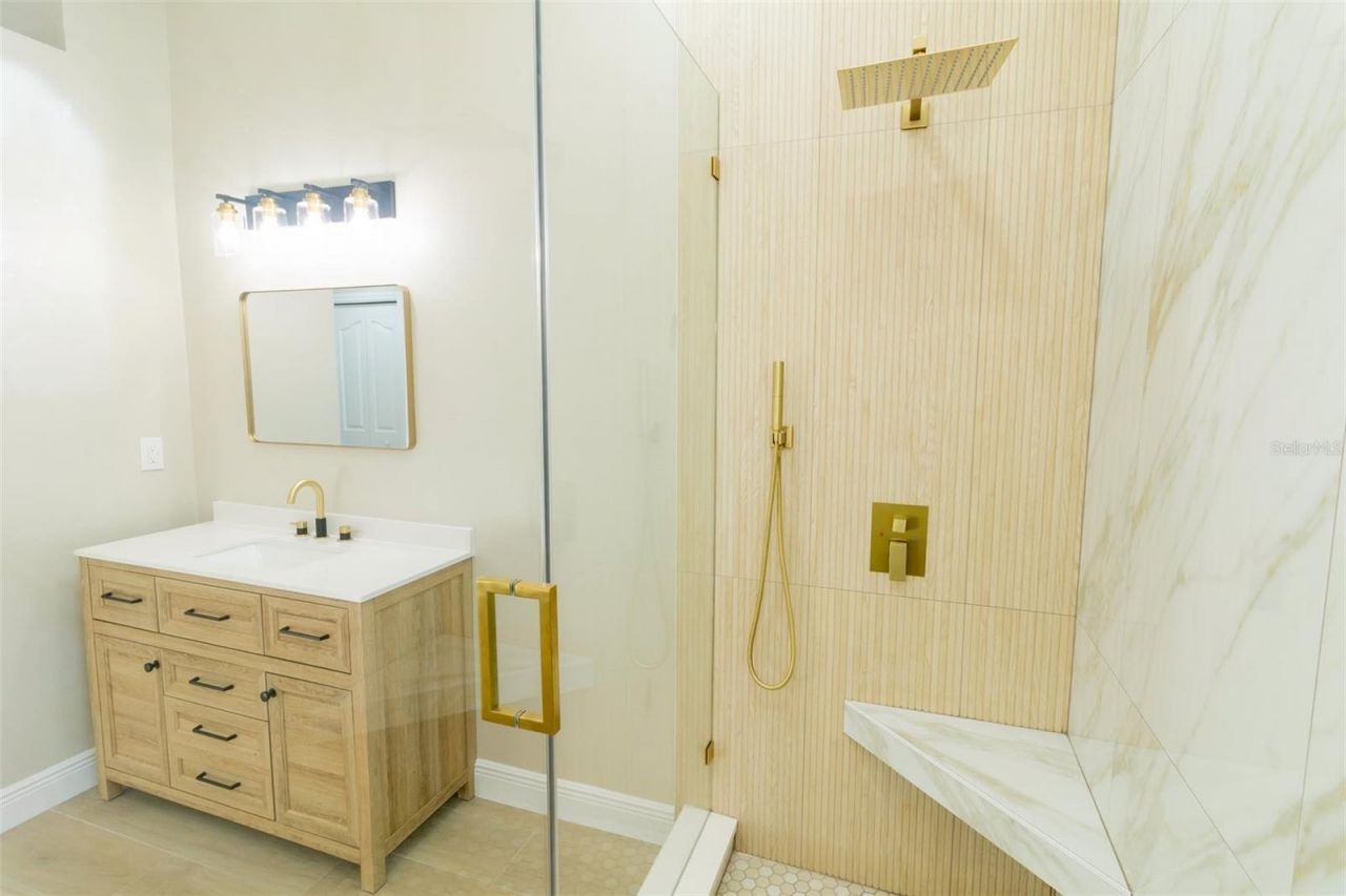 1637 Ledgestone Drive, Brandon, FL 33511 Photo