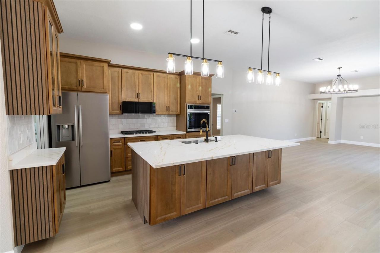 1637 Ledgestone Drive, Brandon, FL 33511 Photo