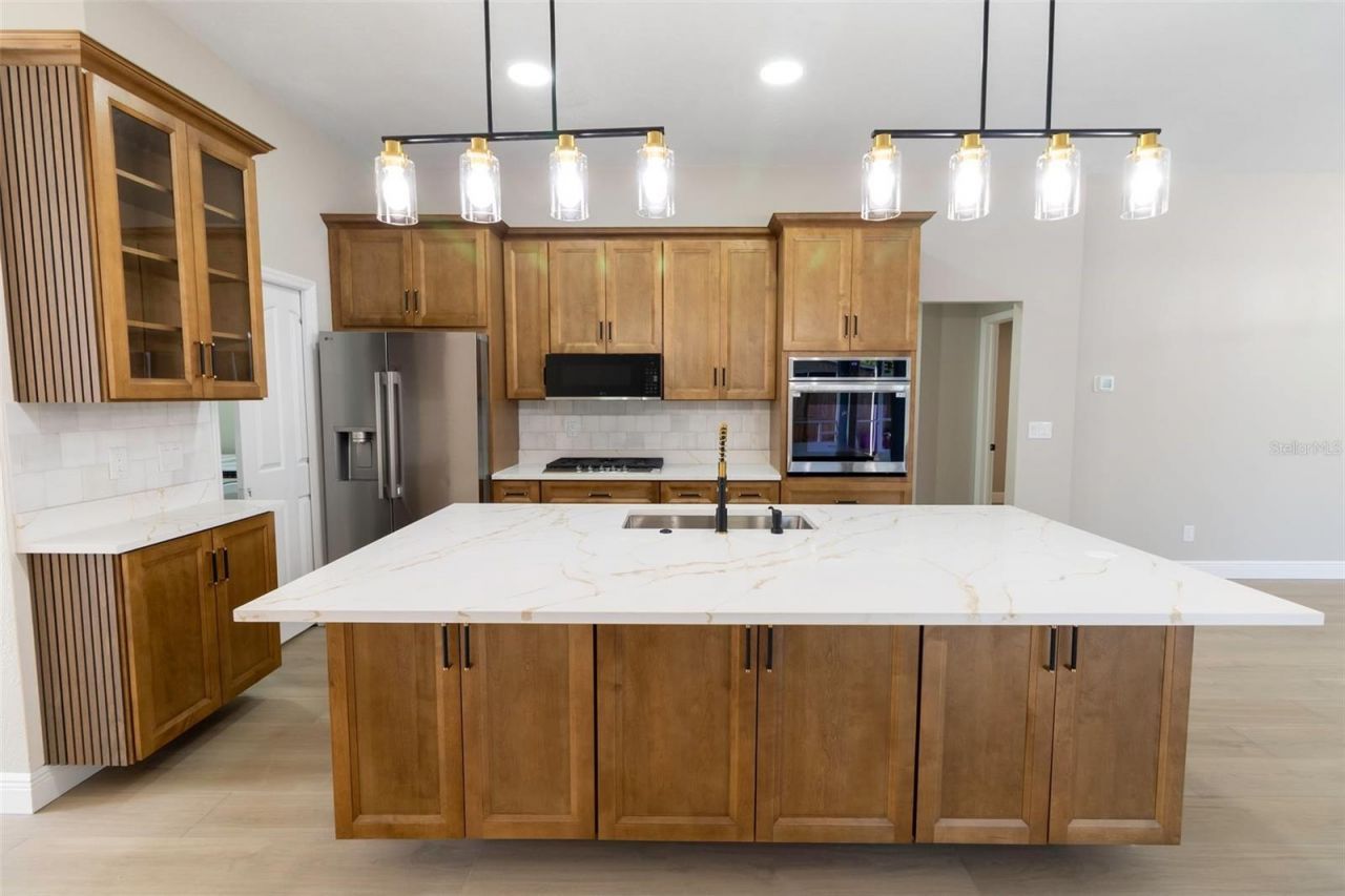 1637 Ledgestone Drive, Brandon, FL 33511 Photo