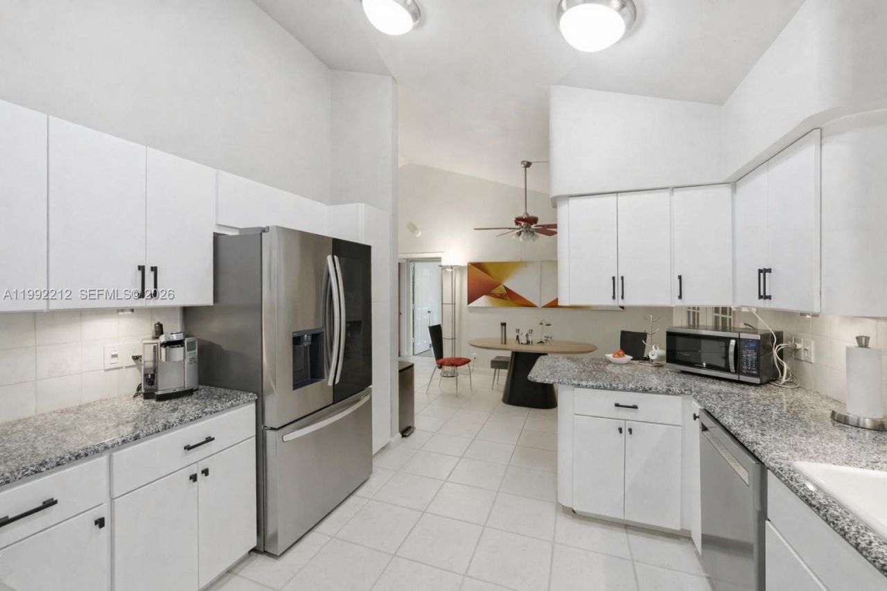 18546 Lake Bend Dr, Jupiter, FL 33458 Photo