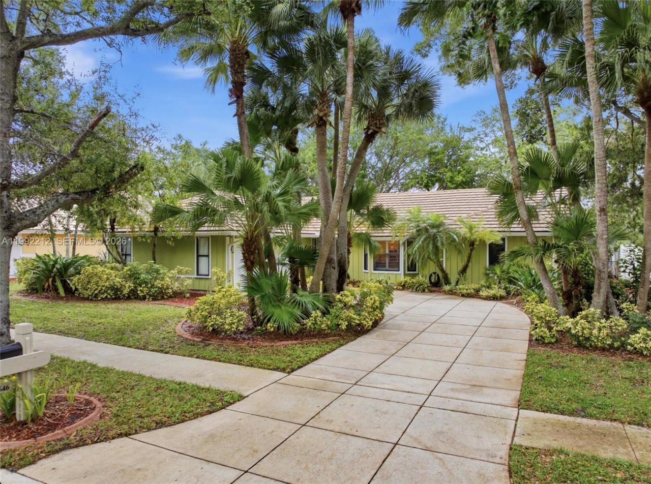 18546 Lake Bend Dr, Jupiter, FL 33458 Photo