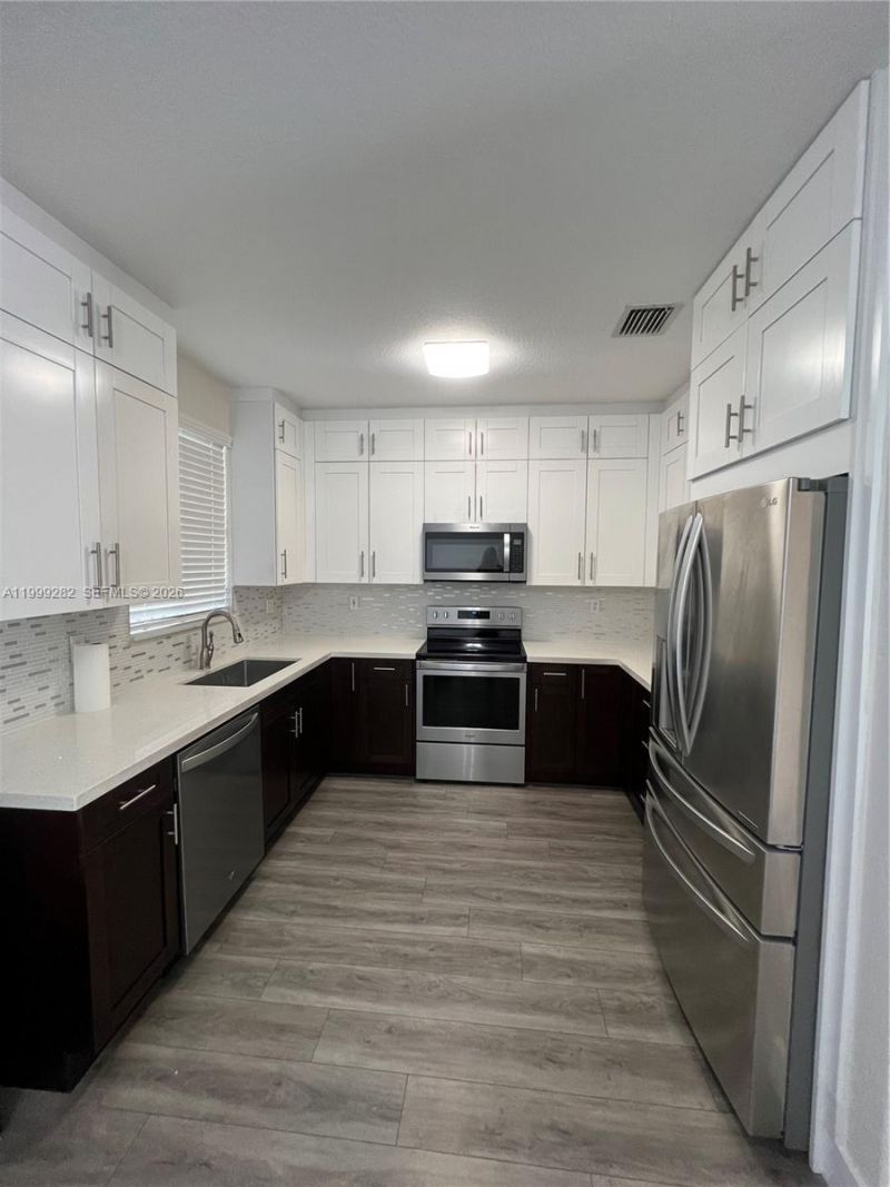 7319 NW 174th Ter, Unit 103, Hialeah, FL 33015 Photo