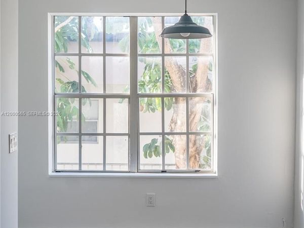 605 Euclid Ave, Unit 203, Miami Beach, FL 33139