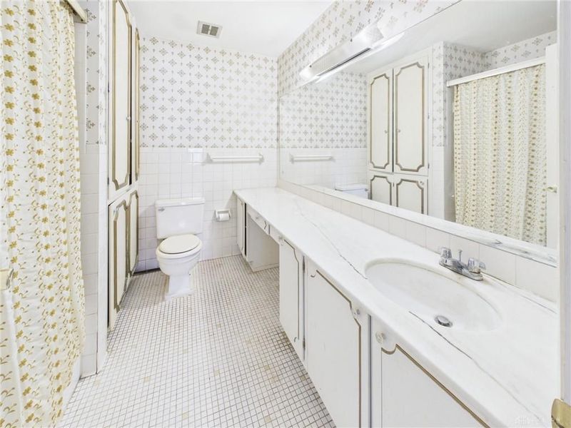 239 Hickory Drive, Greenville, OH 45331 Photo 17